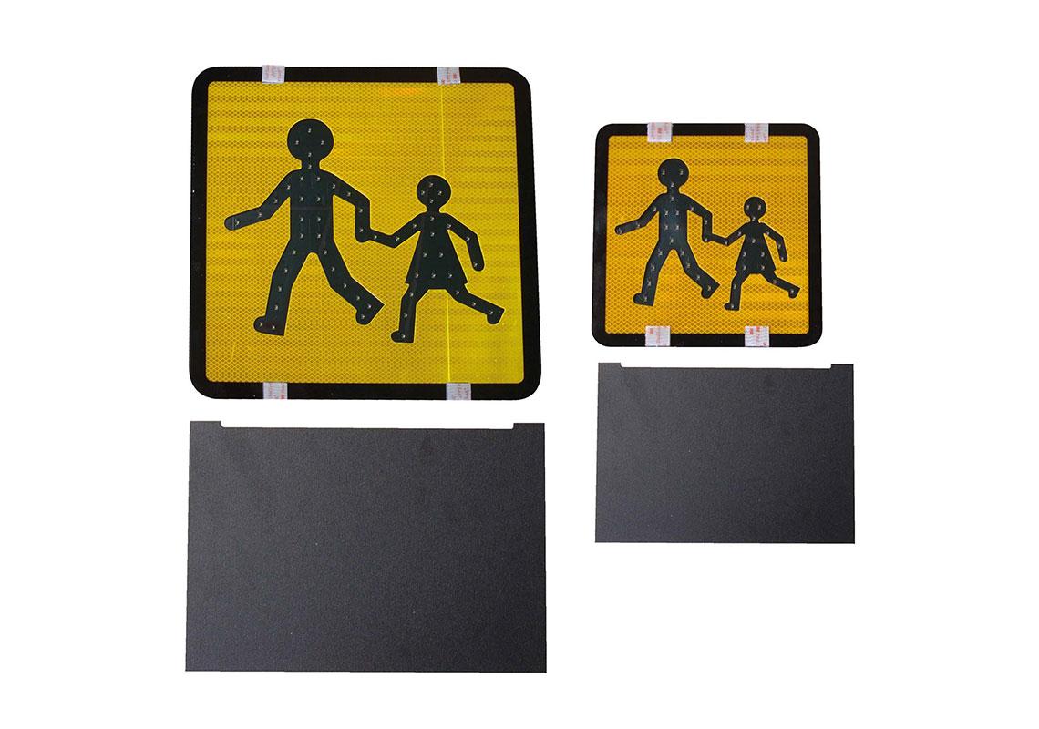 KIT DI 2 PANNELLI DI TRASPORTO PER BAMBINI A LED 250 + 400 + COPERTURE DI PROTEZIONE